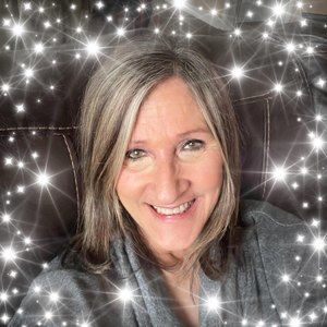 Meet your Posher, Paula